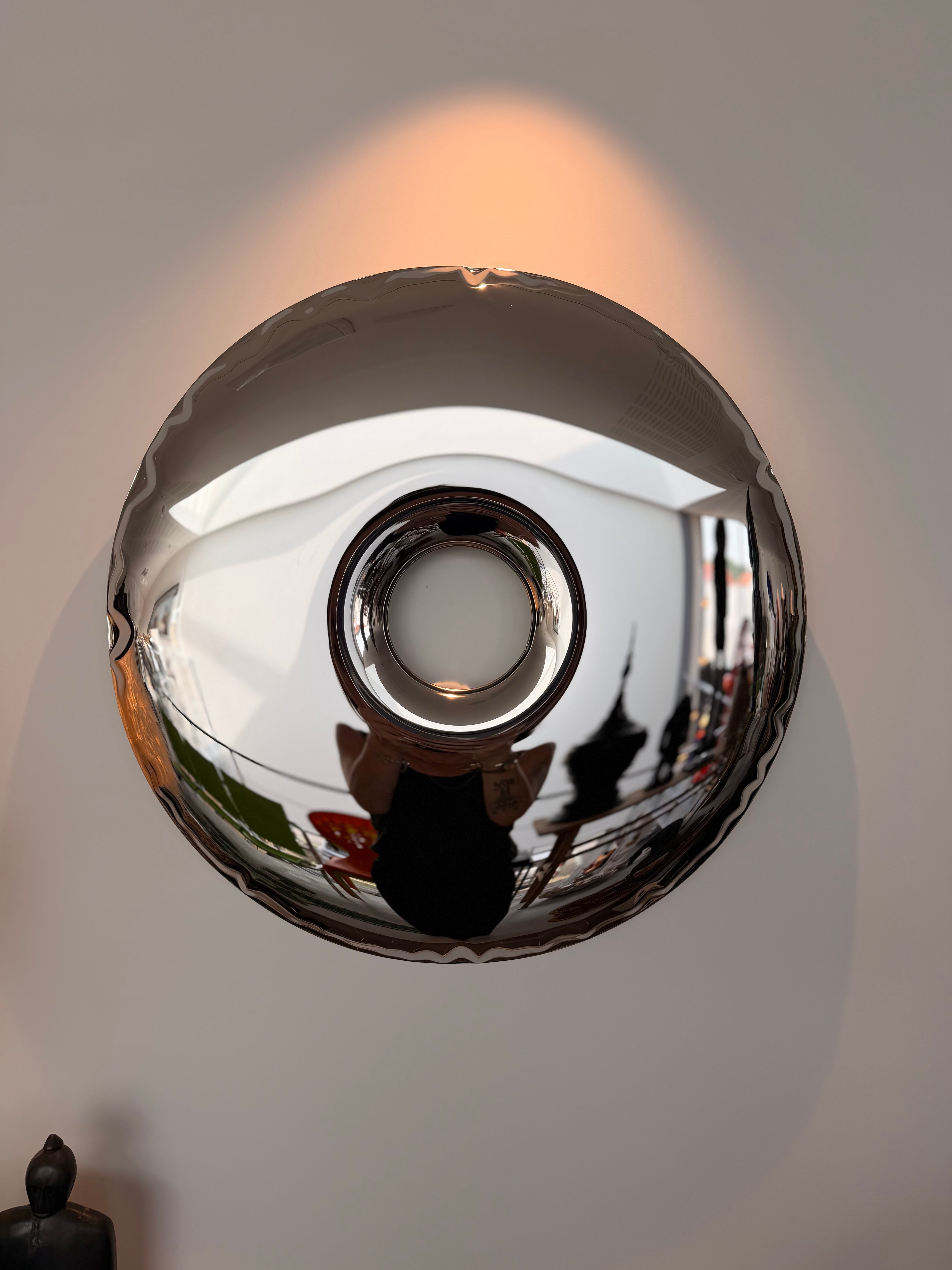 "Rondo" Sculptural Mirror in Polished Steel – Zieta Studio