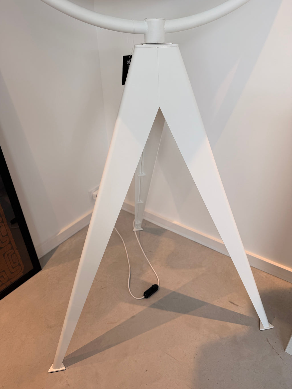 "Scialytic" Monumental Floor Lamp – BRÆVE Design