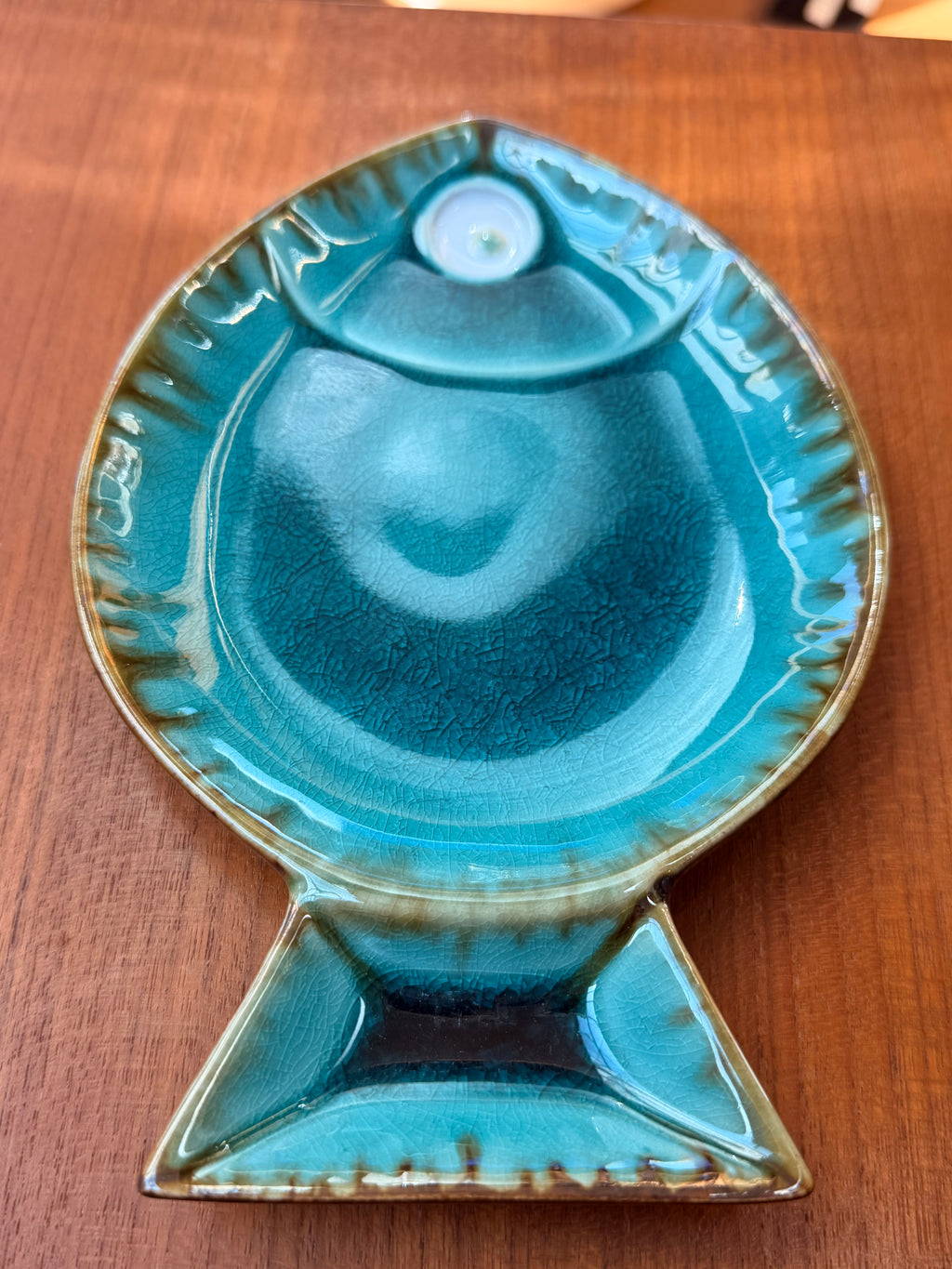 Assiettes Poisson en Céramique Émaillée Turquoise — Effet Craquelé Vintage
