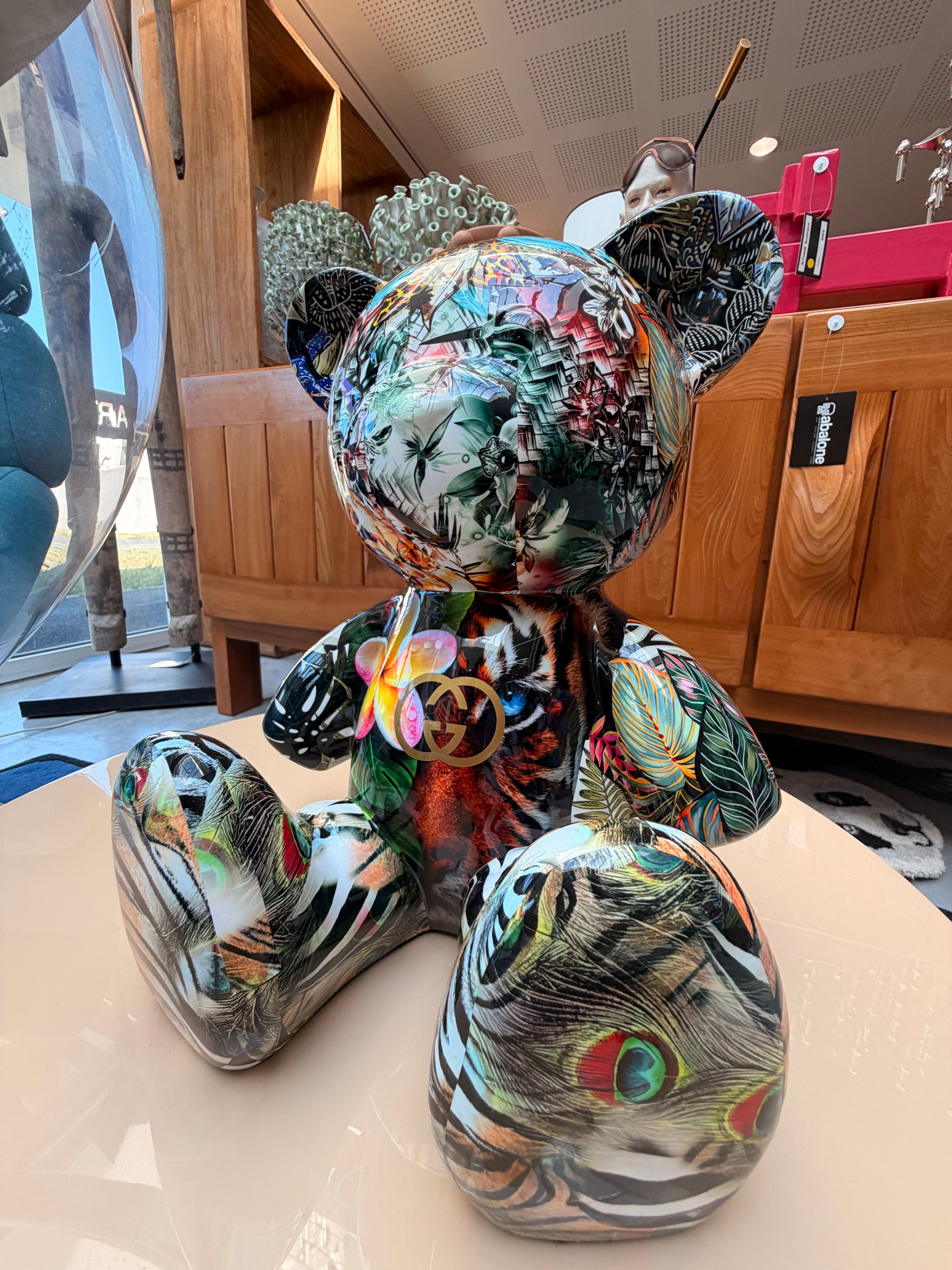"Teddy" par Naor