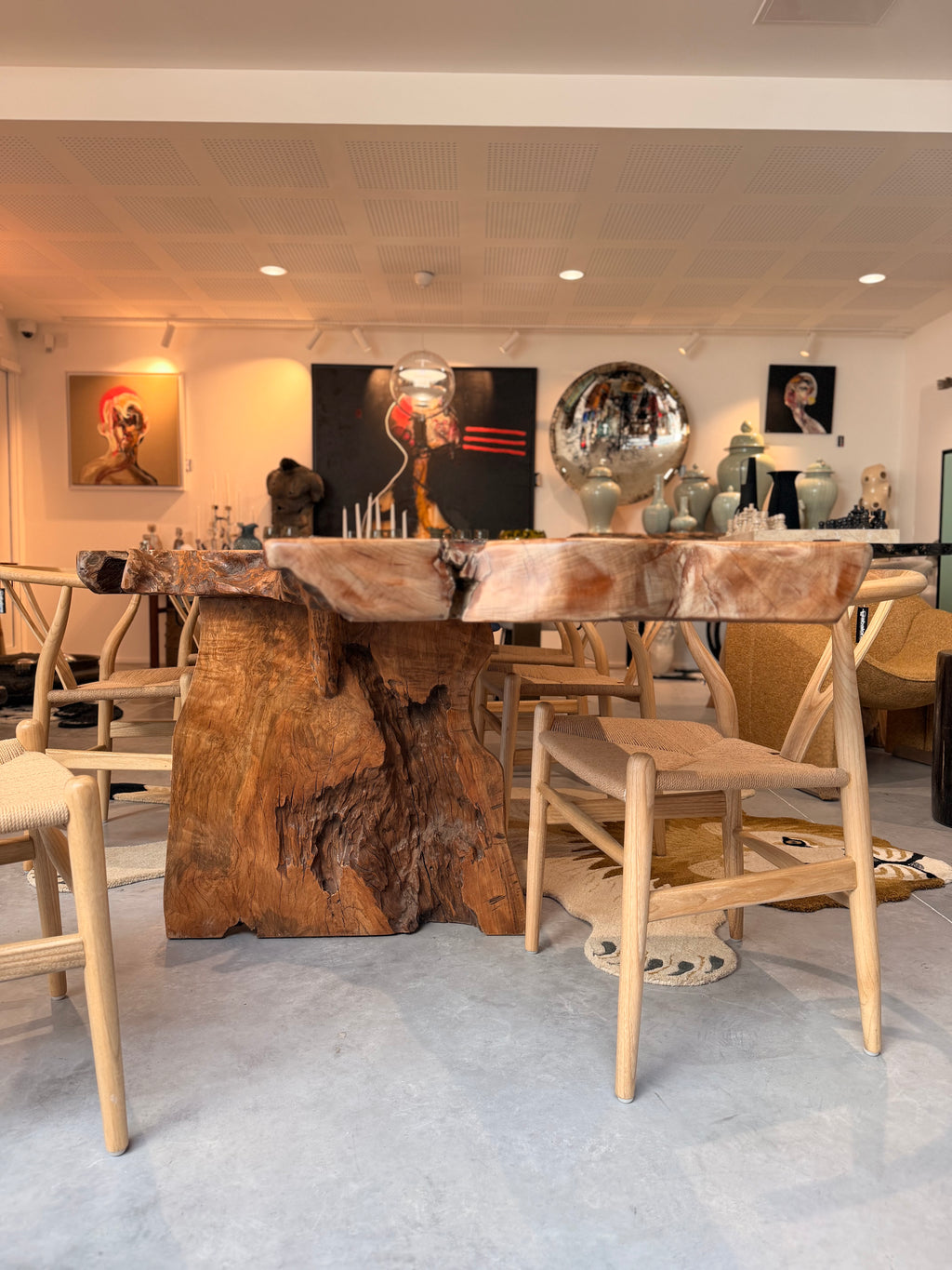 Table Monumentale "Live Edge" en Bois de Molave des Philippines