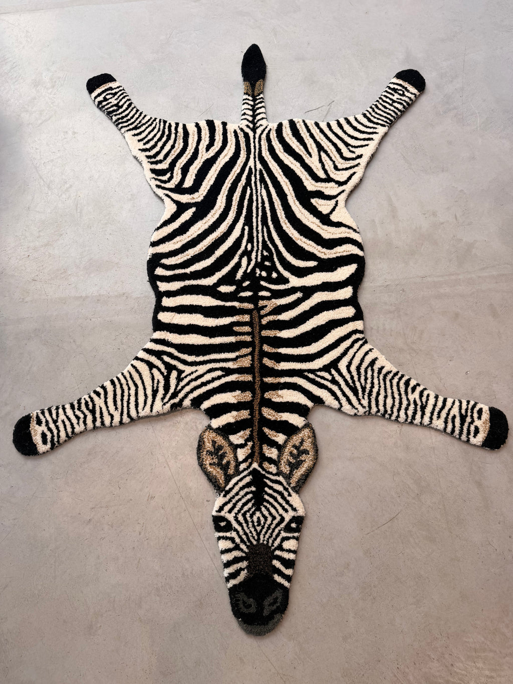 The "Tapis Amis" Collection – Doing Goods
