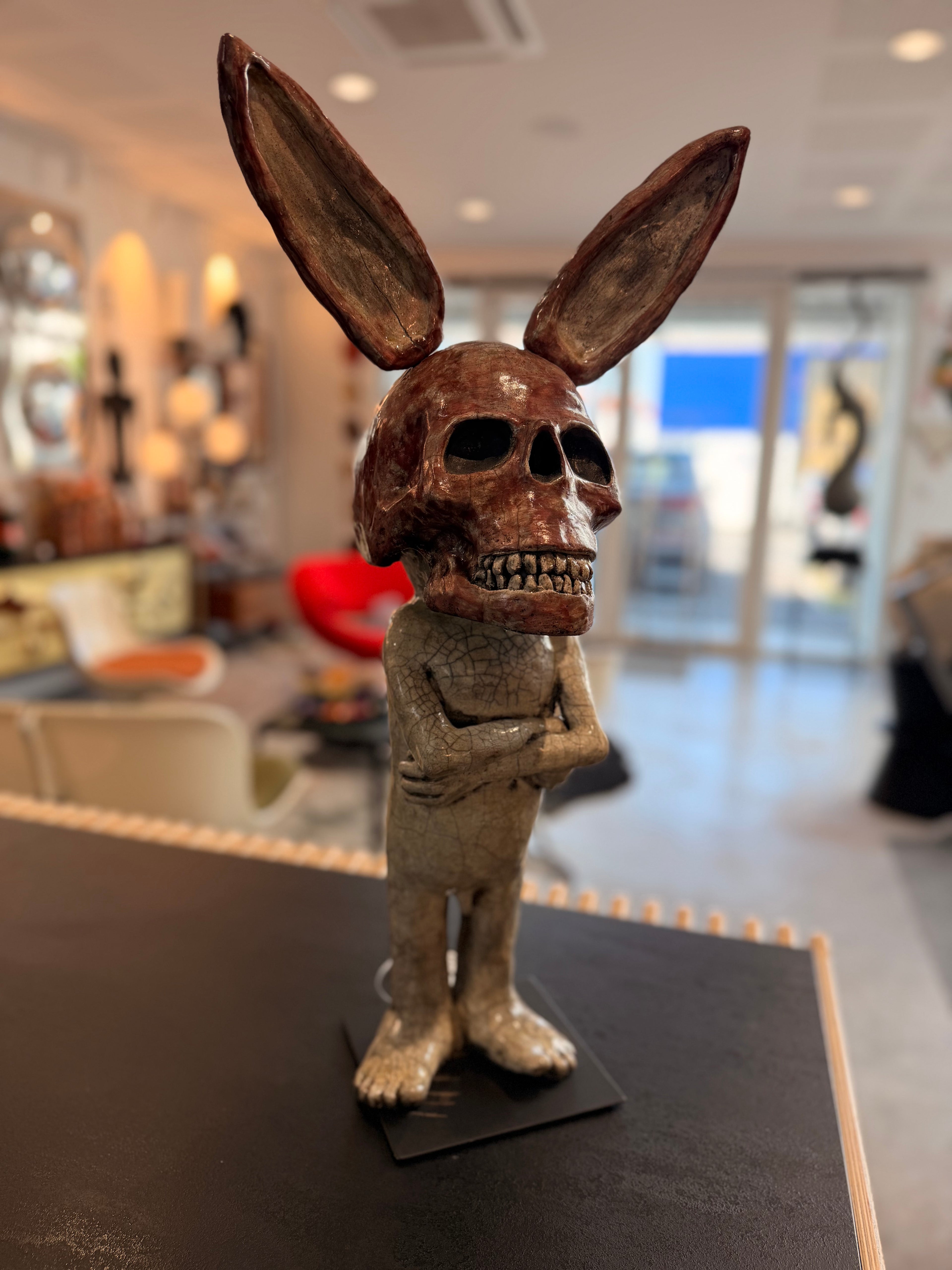 "DEAR RABBIT" Ceramic Sculpture – Original Contemporary Art by Pierre Sgamma