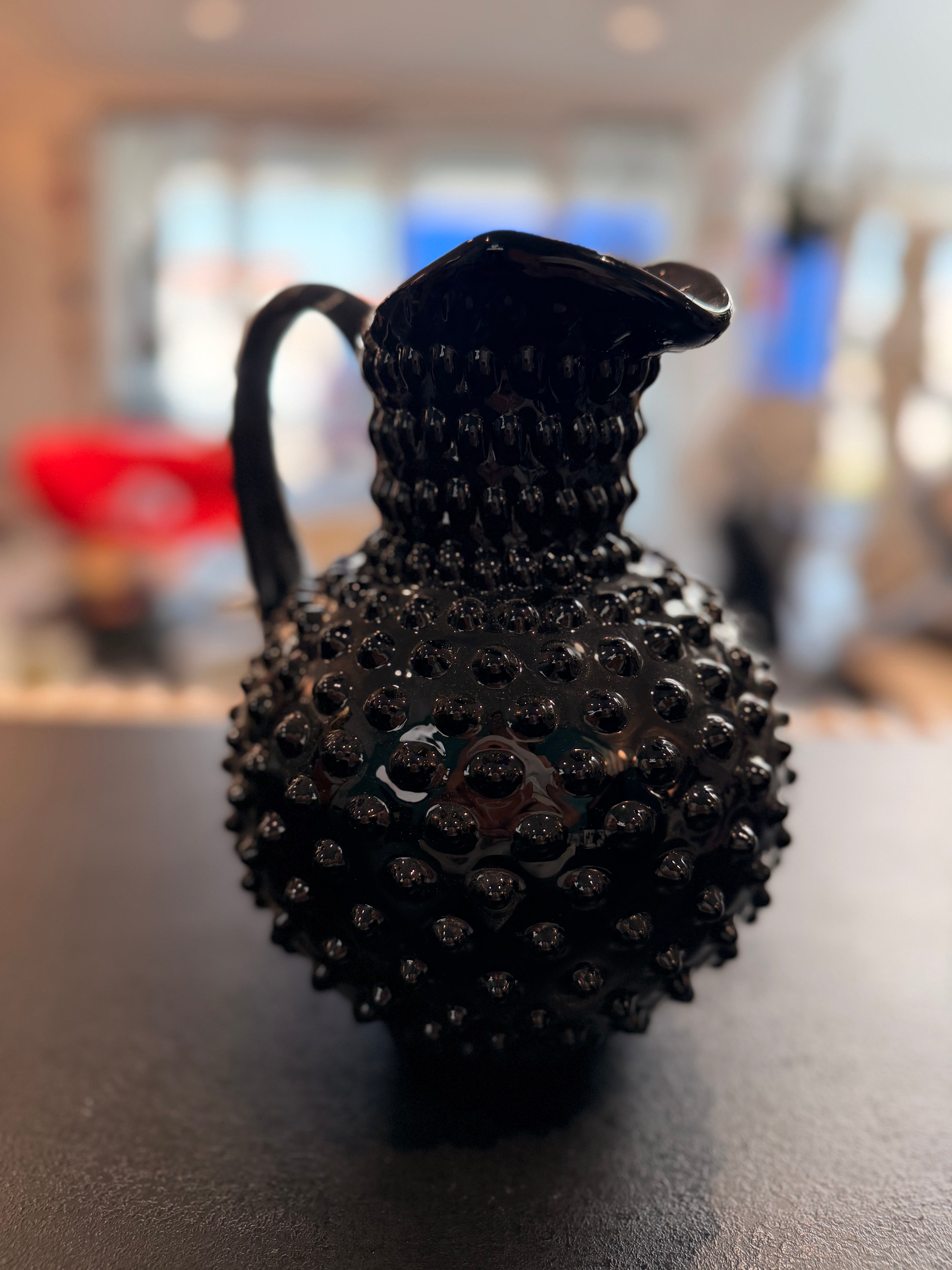 Pichet Rond 2L Clouté « Hobnail » – Maison KLIMCHI