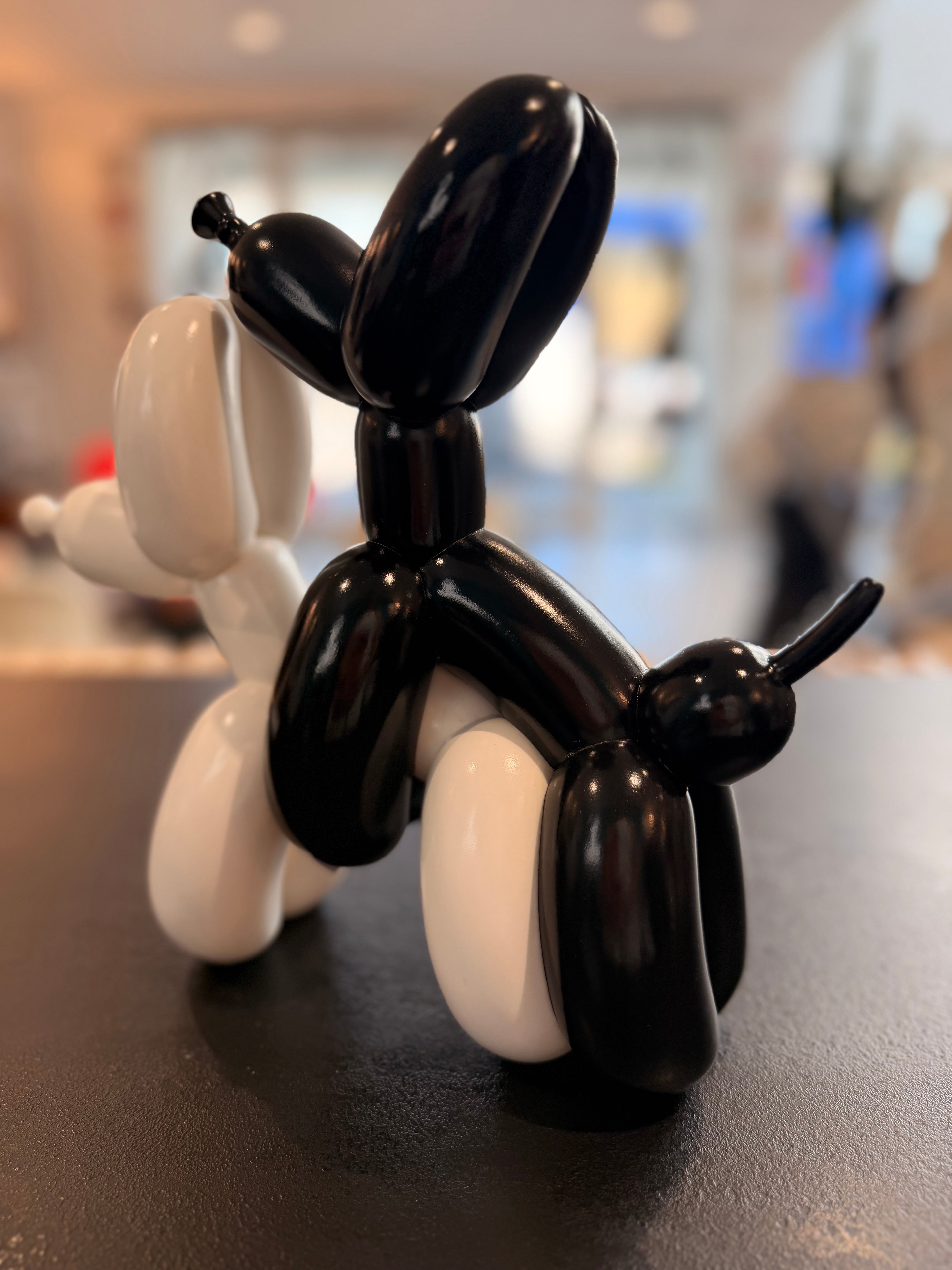 Figurine "HUMPPING BALLOON DOGS" (Black & White) – Une création d'art exclusive par Whatshisname | Mighty Jaxx