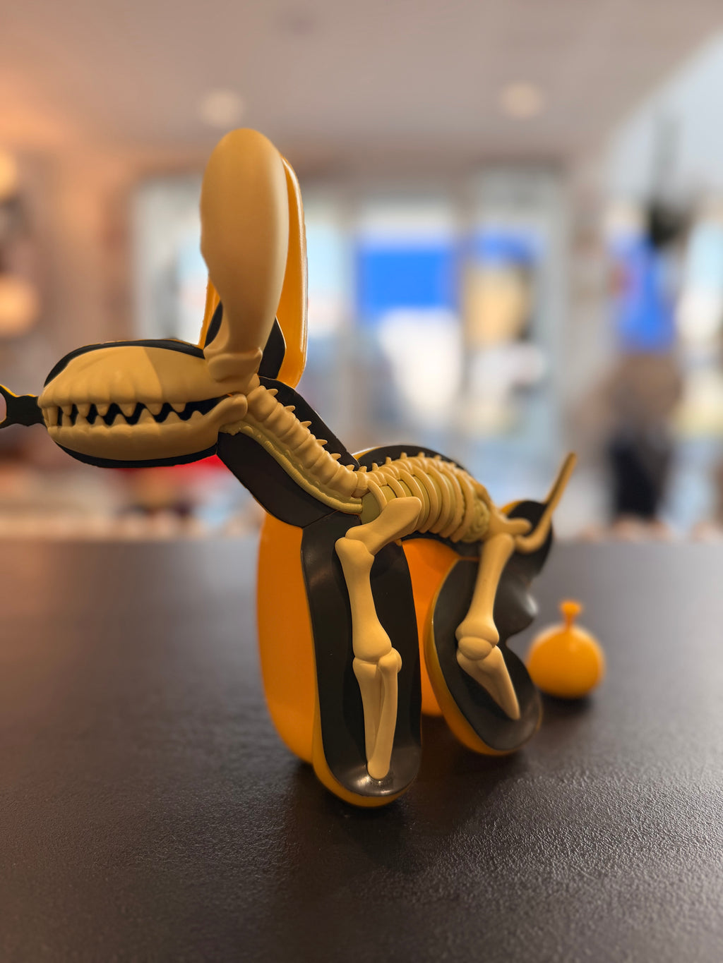 Figurine KAWS "Pooekie" (Yellow Edition) – Par Jason Freeny x Whatshisname | Mighty Jaxx 2019