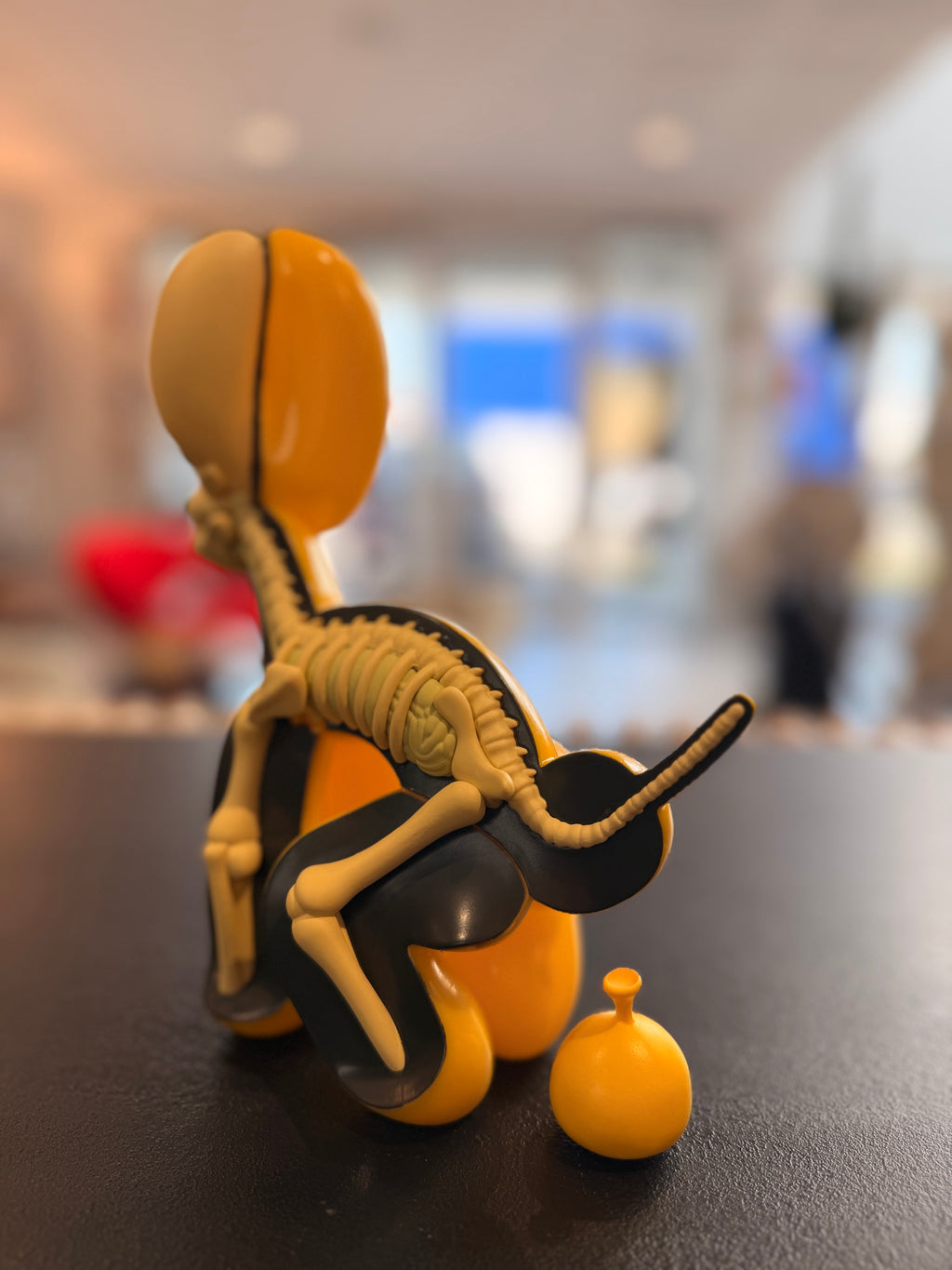 Figurine KAWS "Pooekie" (Yellow Edition) – Par Jason Freeny x Whatshisname | Mighty Jaxx 2019