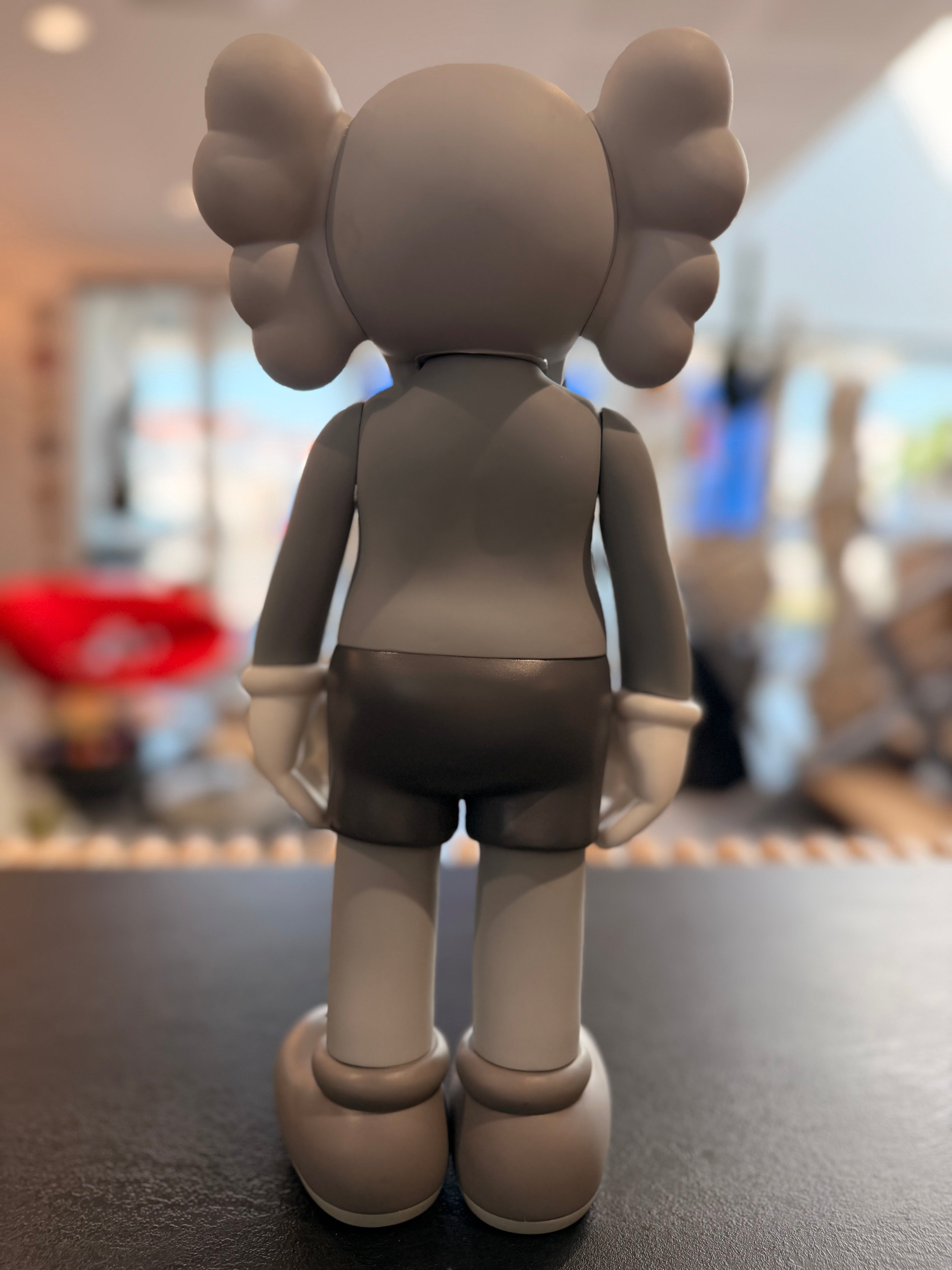 Figurine KAWS "Companion" Open Edition – Version Originale Grise (Grey) | Vinyle Art Toy