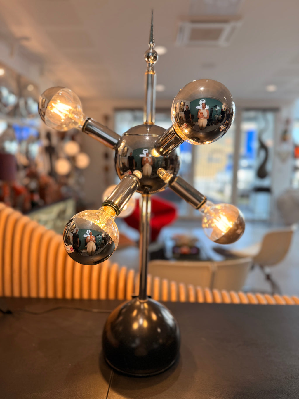 "Spoutnik" Table Lamp – USA