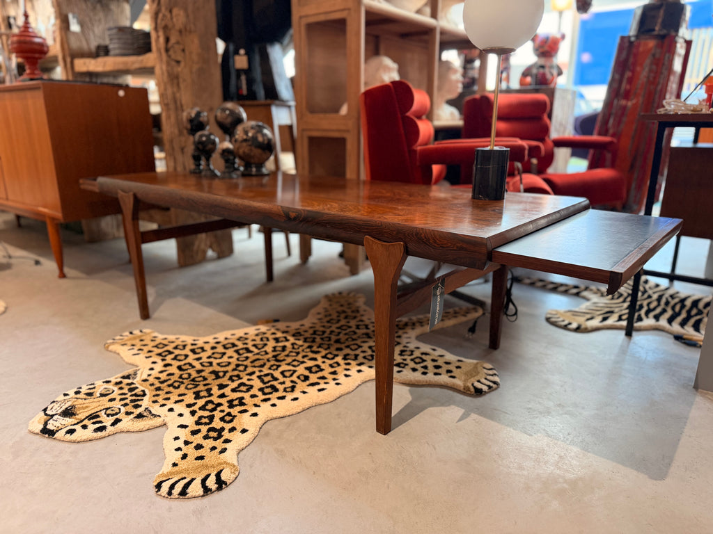 Table Basse de Salon Extensible en Palissandre de Rio – Danemark (Johannes Andersen)