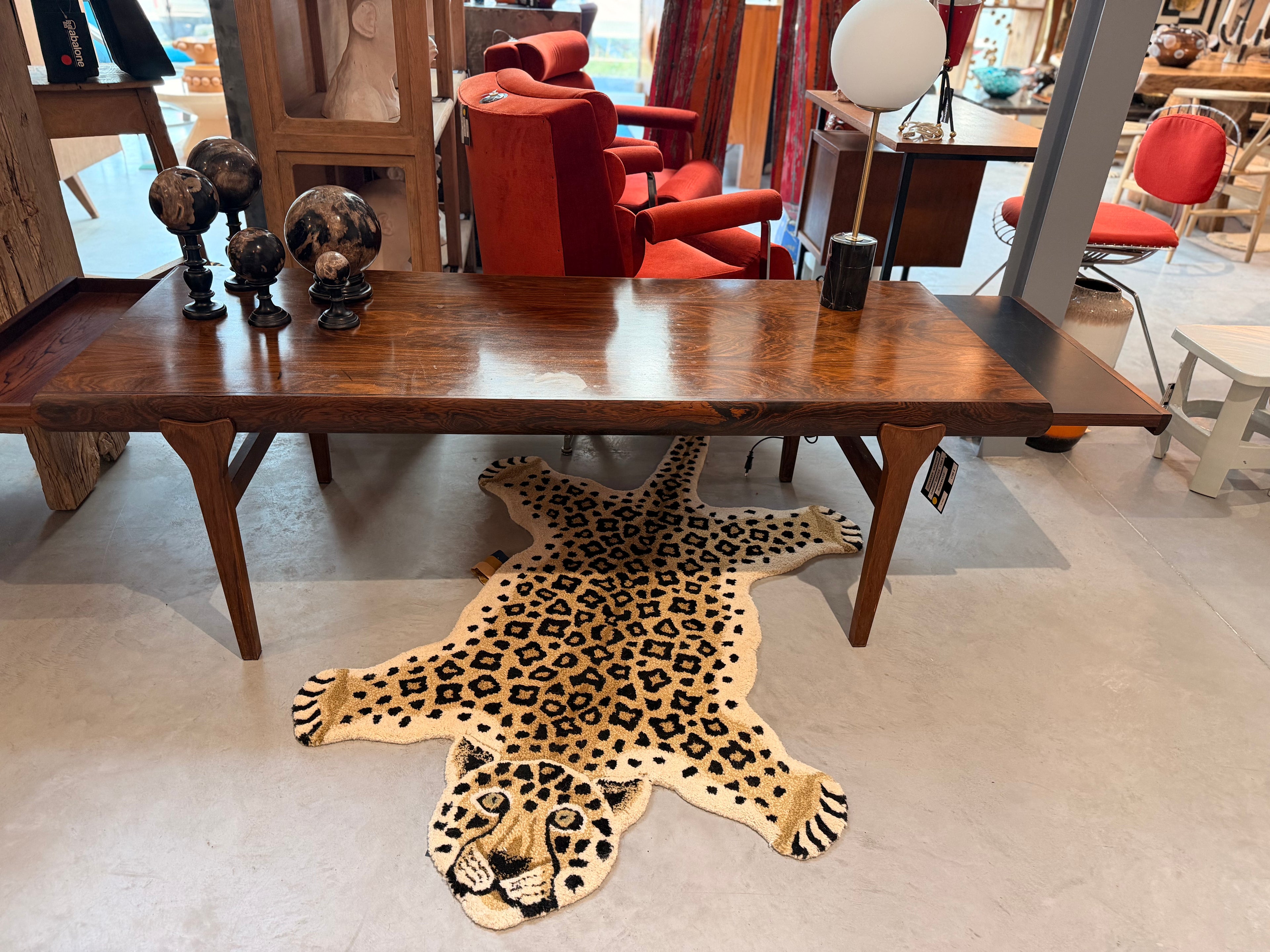 Table Basse de Salon Extensible en Palissandre de Rio – Danemark (Johannes Andersen)