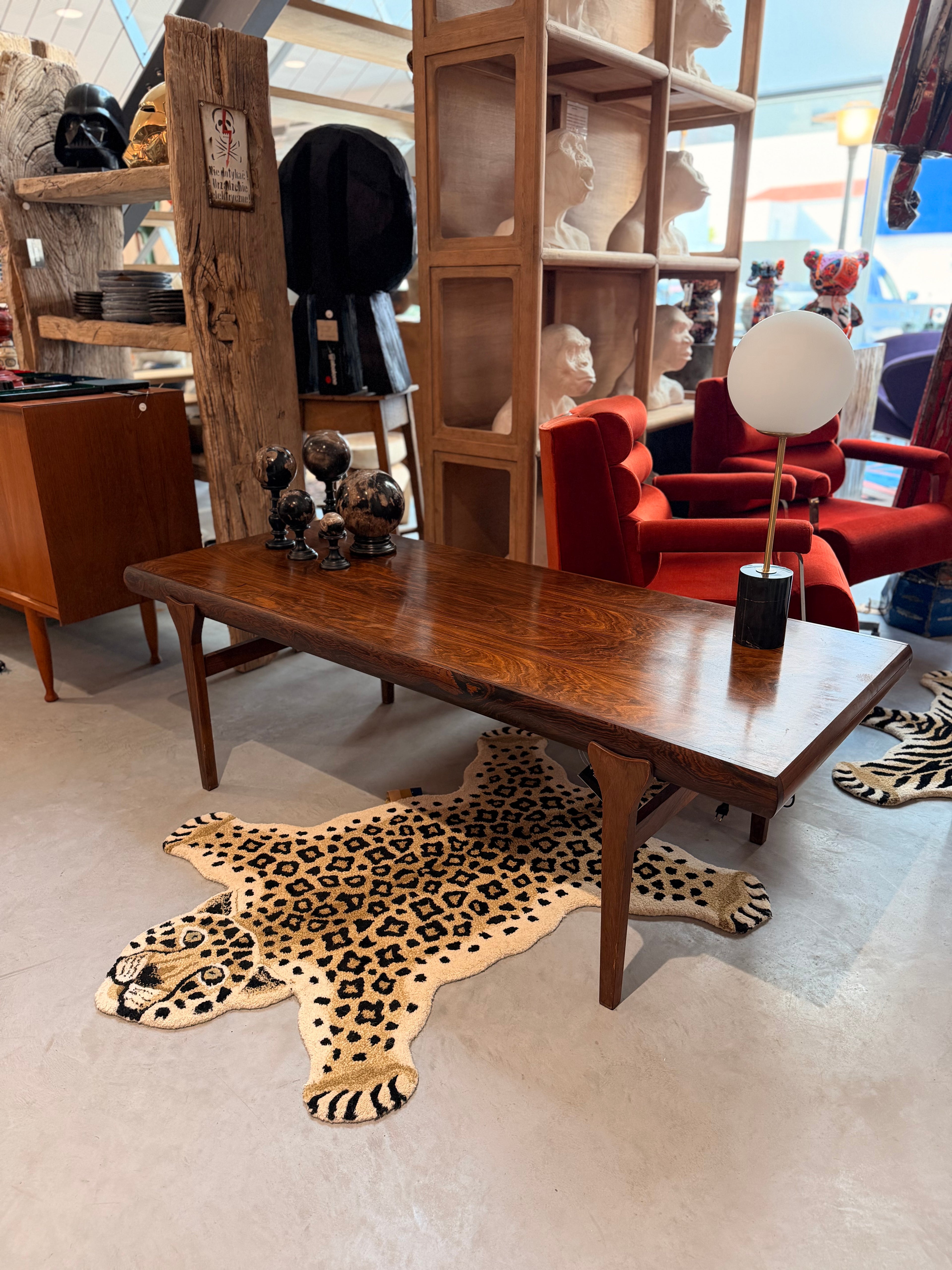 Table Basse de Salon Extensible en Palissandre de Rio – Danemark (Johannes Andersen)