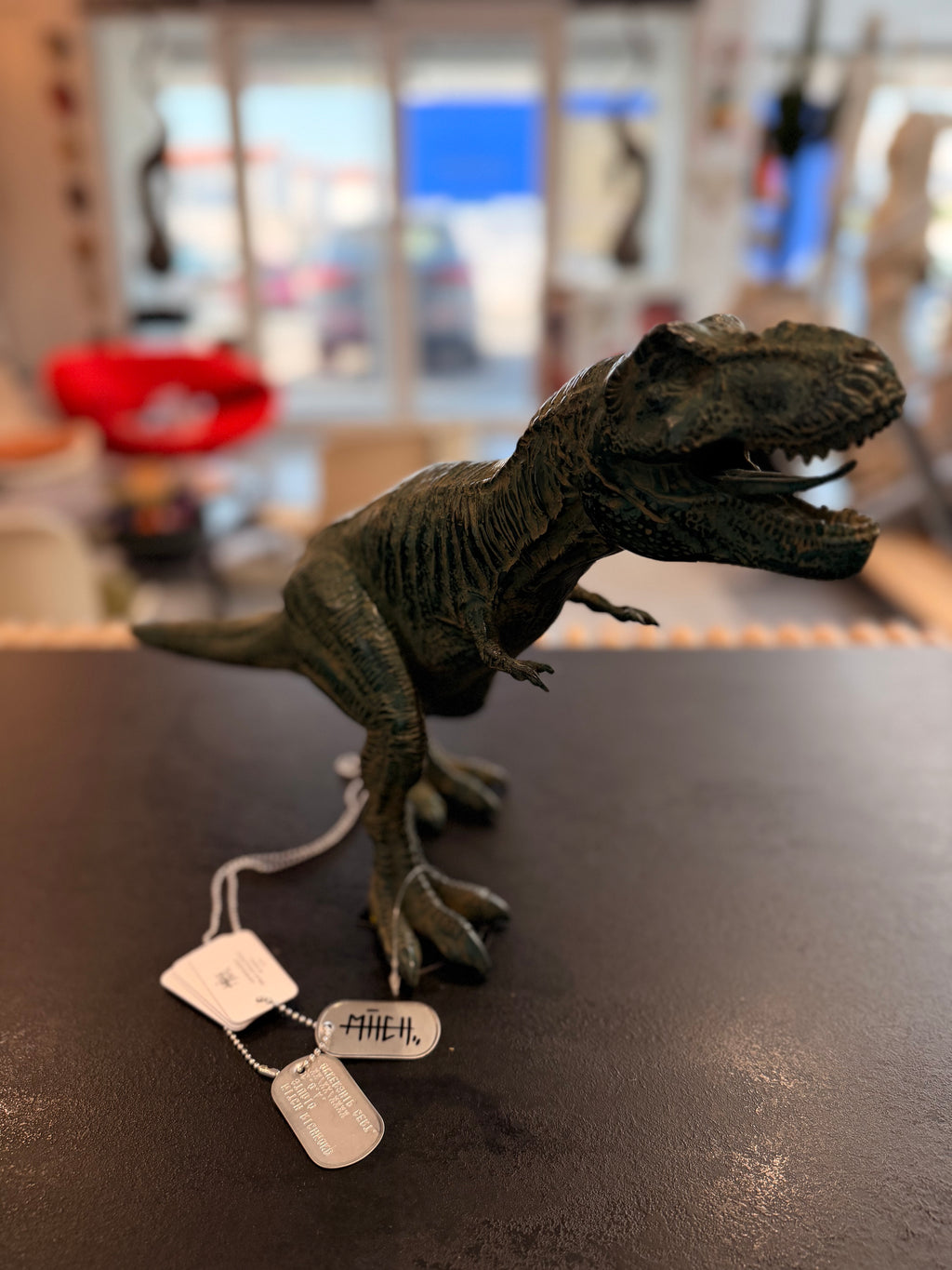 Sculpture Animalière "T-Rex" en Bronze Patiné