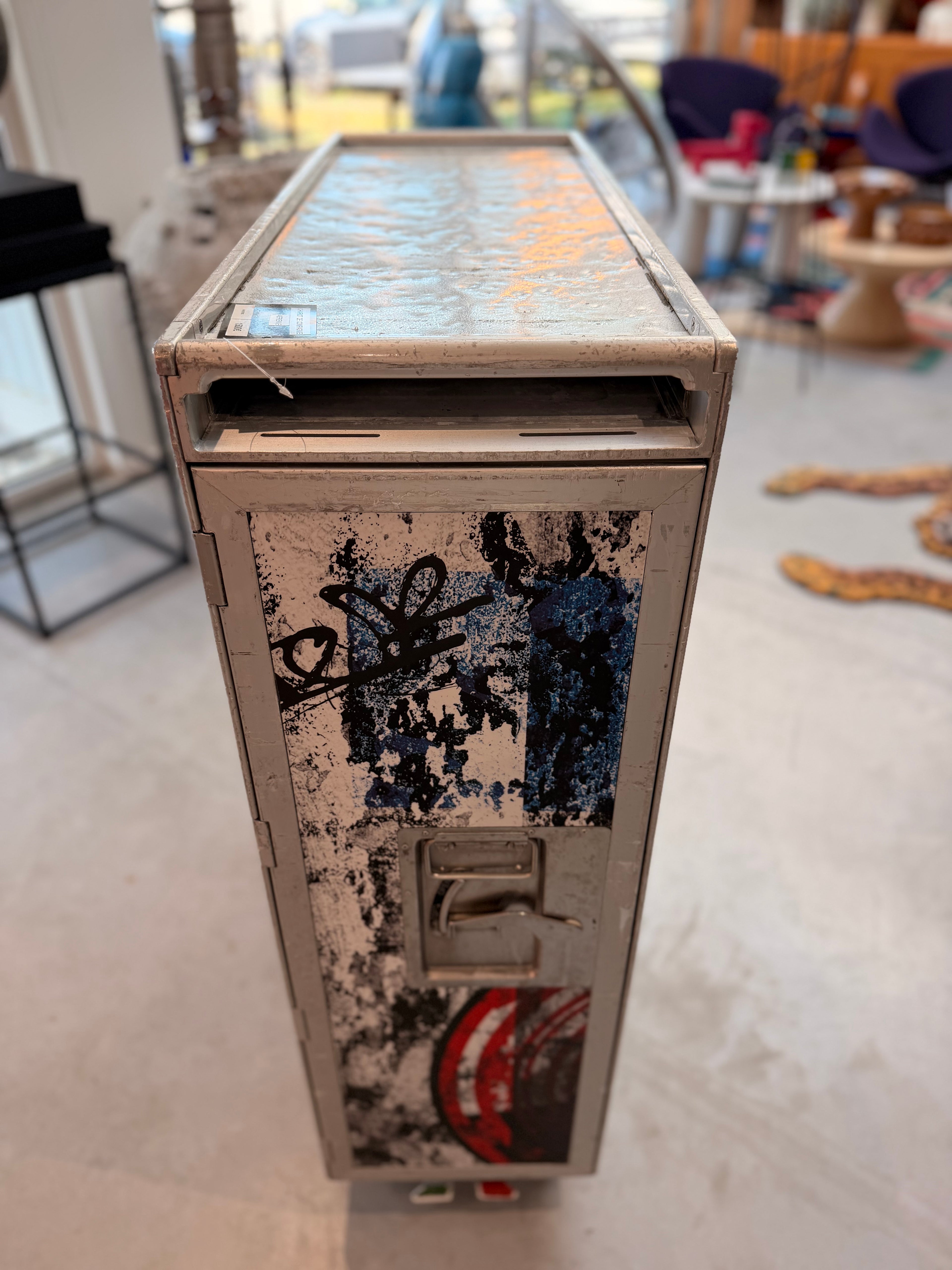 « Rolling Stones Pop Art » – Trolley de Bord Authentique