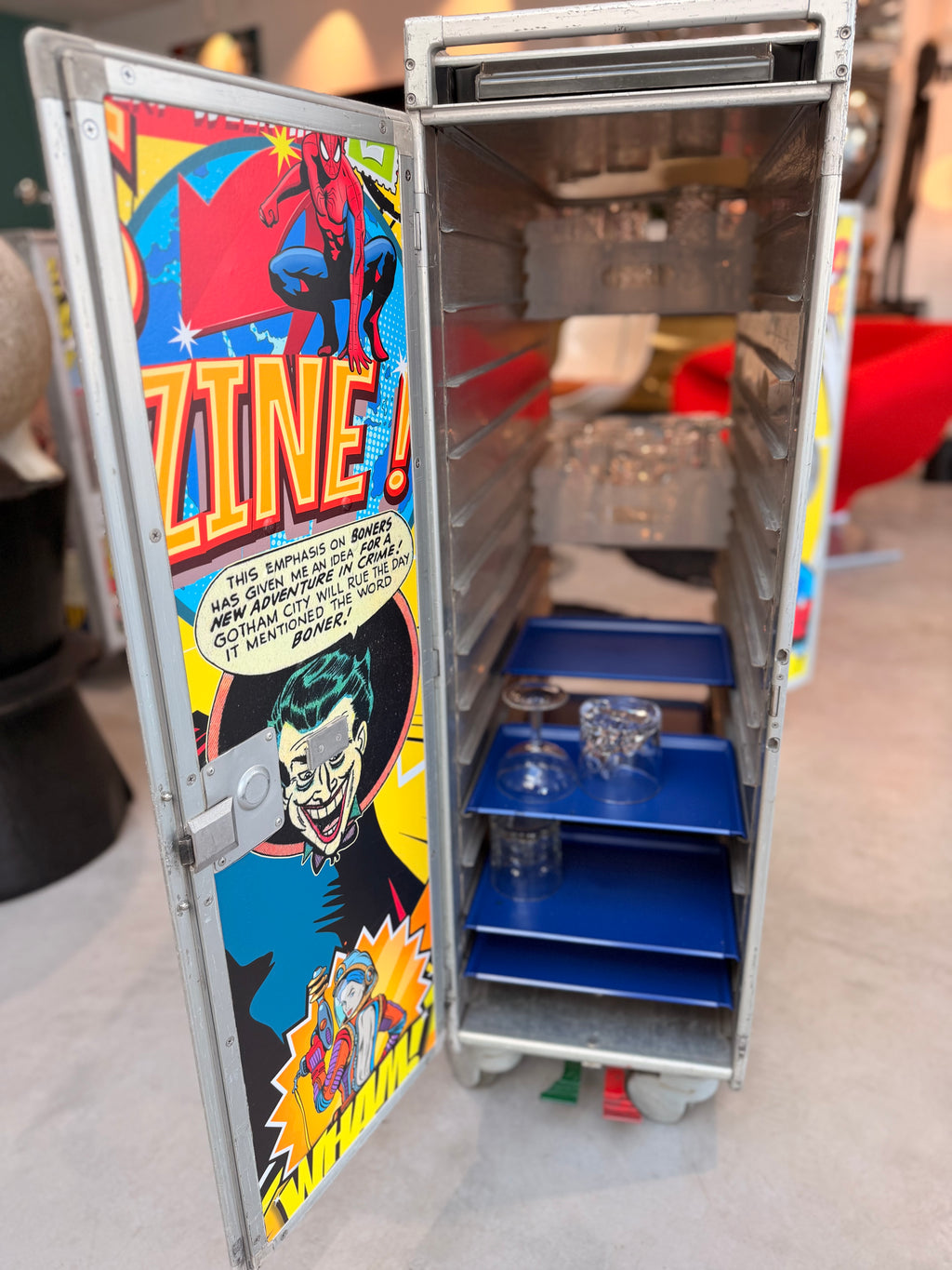 "Vintage Comics" Airline Trolley – Authentic TAP Onboard Trolley