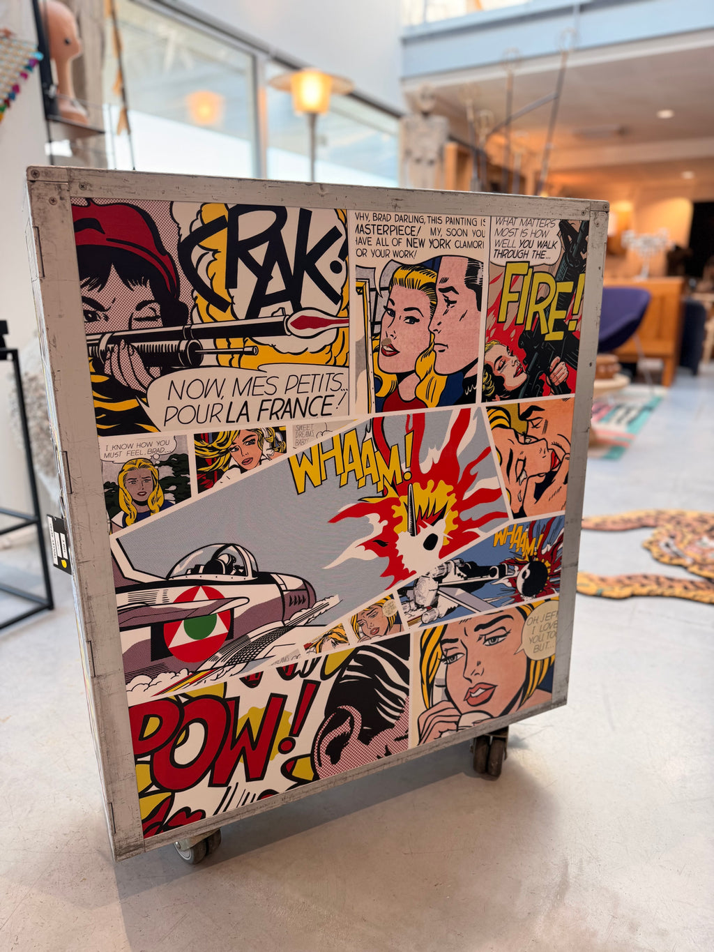 « Pop Art Comic Strip » – Chariot de Bord Aéronautique Authentique