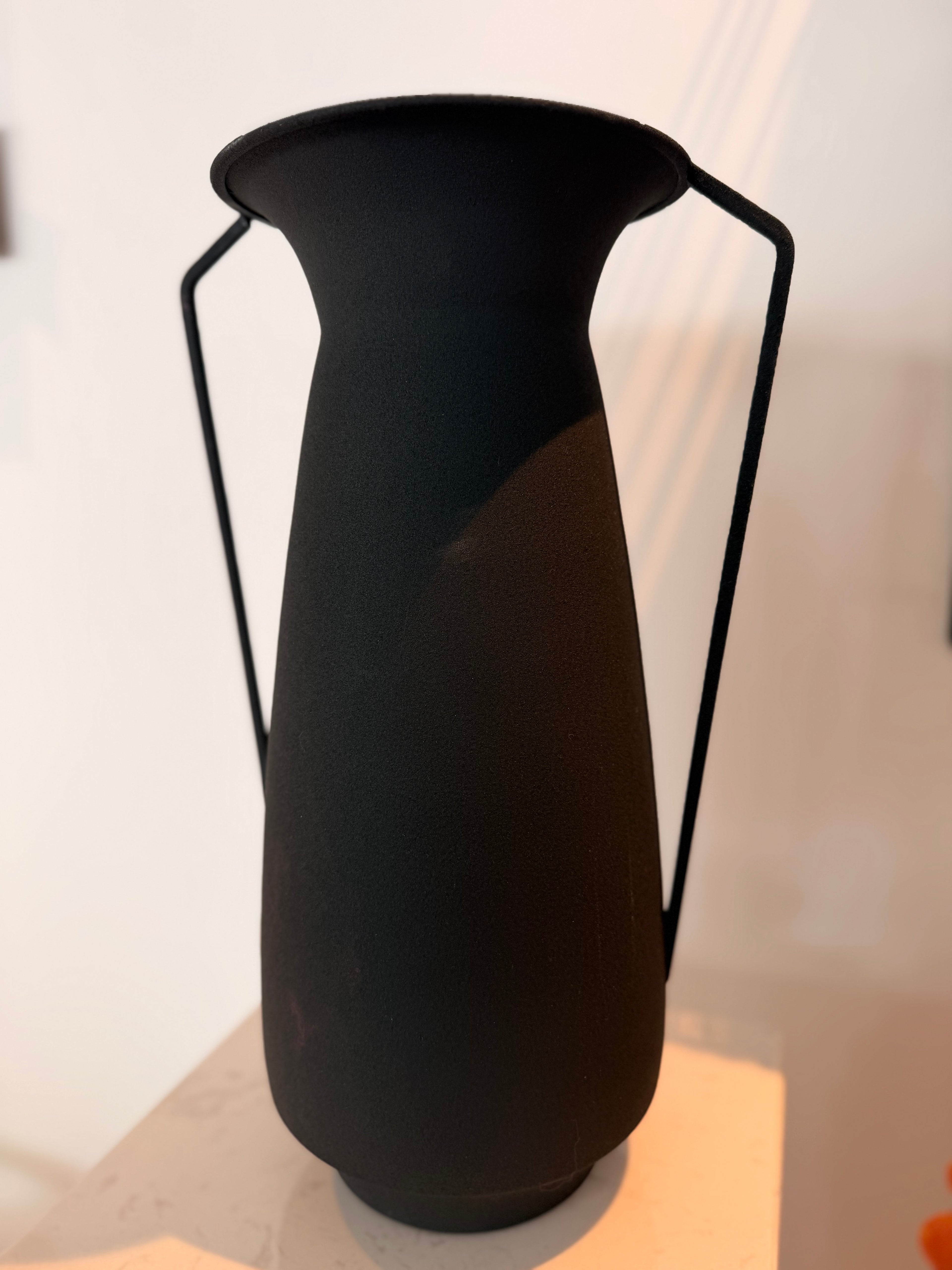 "Roman" Amphora Large Vase in Textured Metal – Polspotten