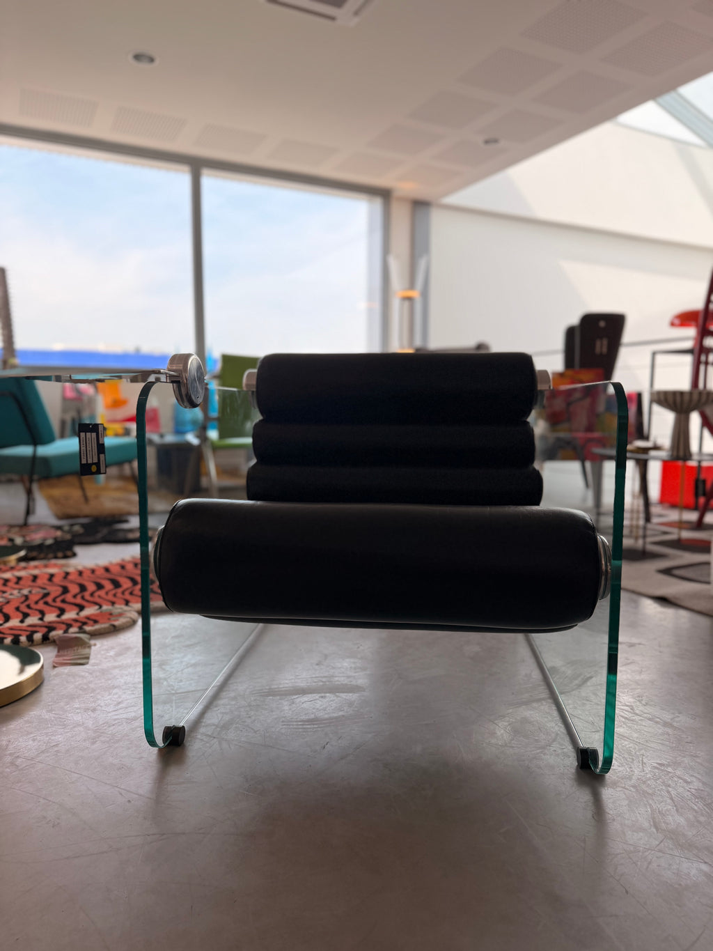 Fauteuil "Hyaline" & Sa Tablette – Fabio Lenci pour Comfort (1968)