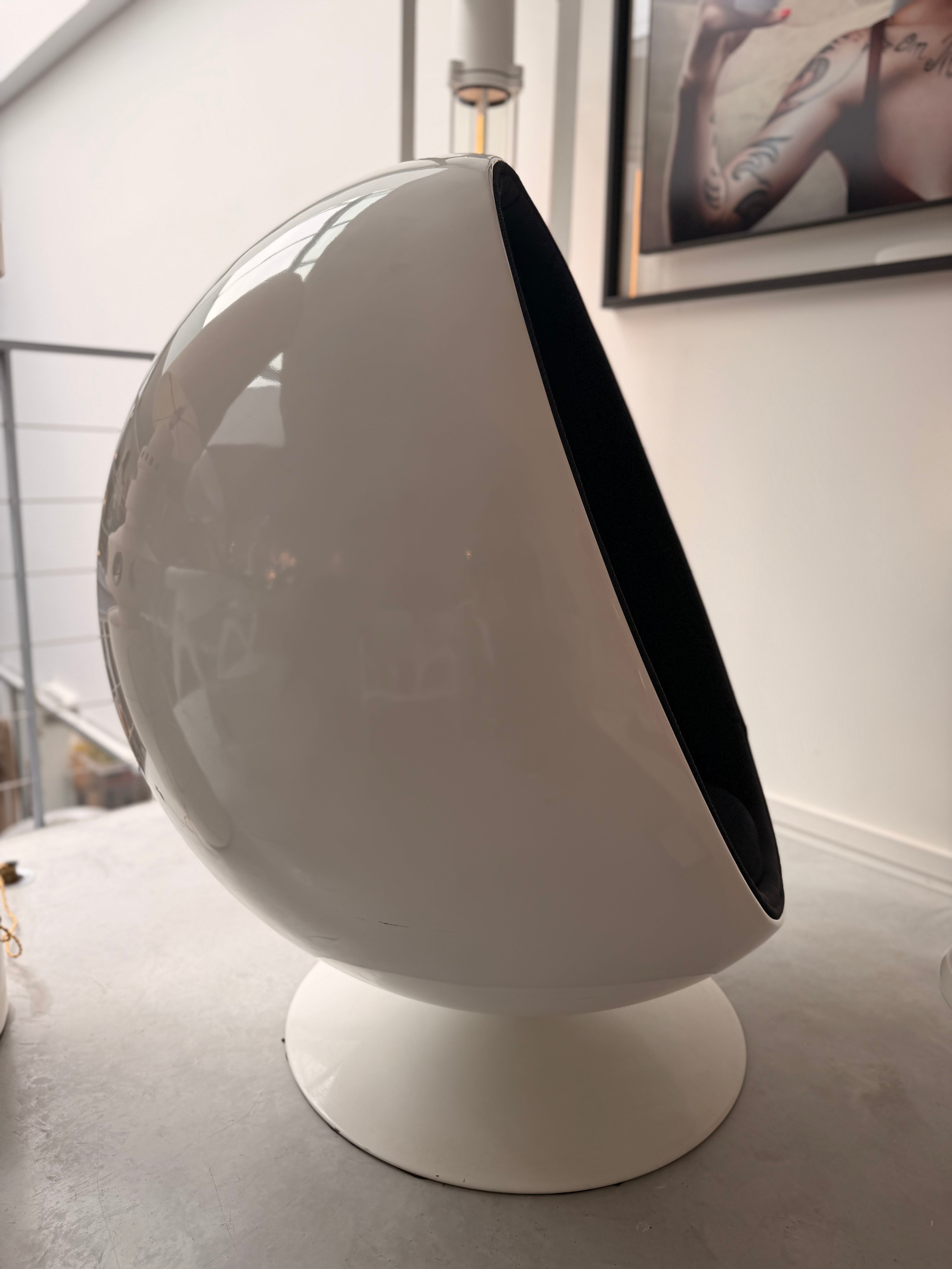 Fauteuil Lounge "Ball Chair" (Fauteuil Globe) – Style Space Age