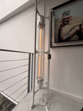 Lampe de Sol Totem "Résistance" – Édition Studio Braeve