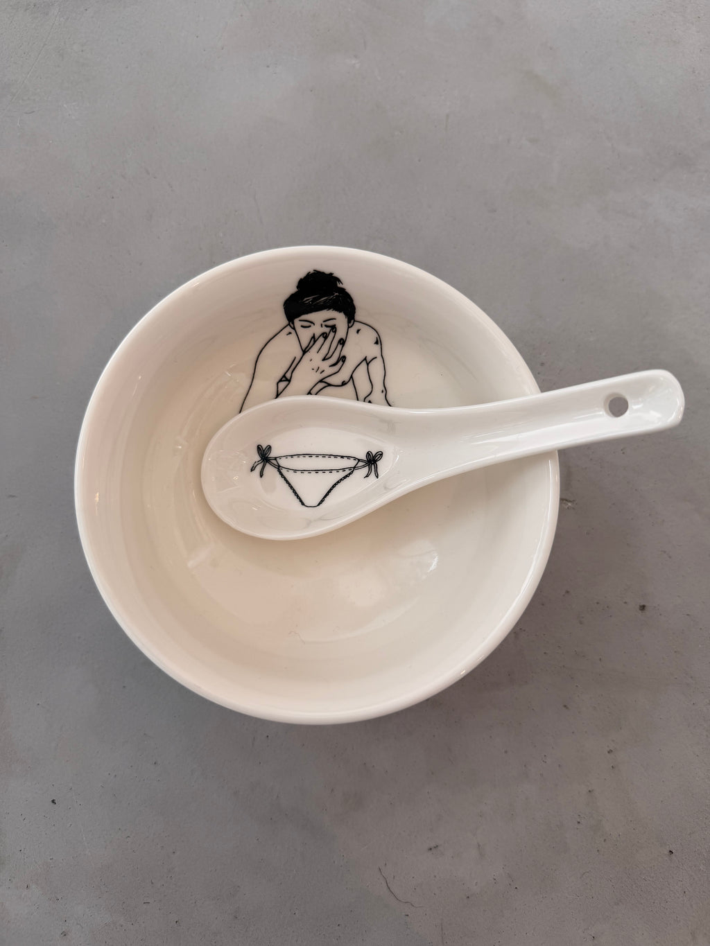 Set of 4 "Undressed" bowls with spoons