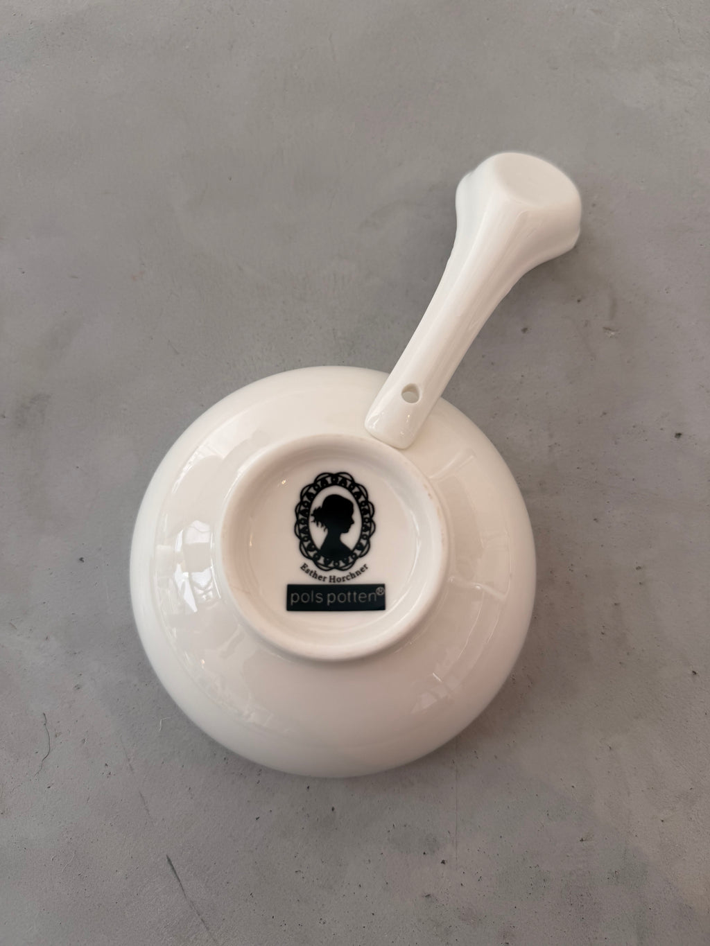 Set of 4 "Undressed" bowls with spoons
