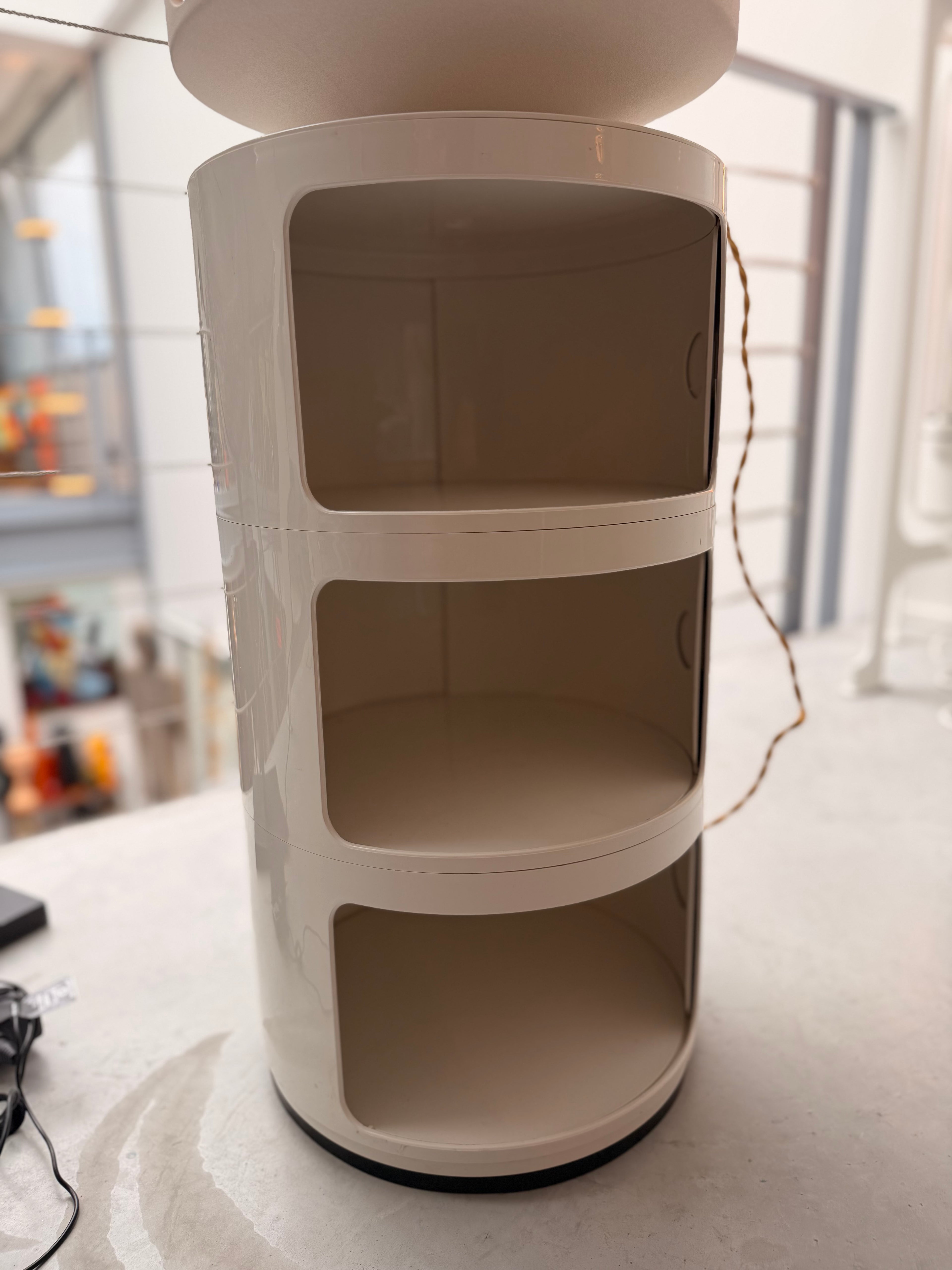 Meuble de Rangement Cylindrique "Space Age" (3 Éléments) – Circa 1970