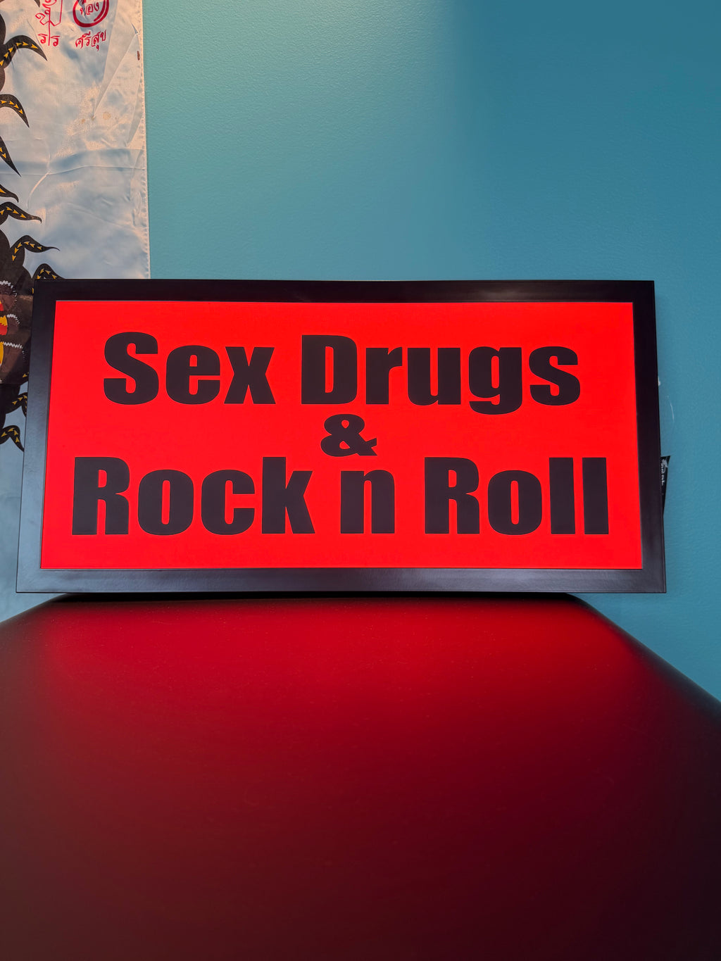 "Sex Drugs & Rock n Roll" Light-Up Sign – Pop & Rock Lightbox