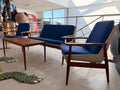 Ensemble Salon Scandinave en Teck (1960) — Danemark (Composé de deux fauteuils, d'un canapé 2/3 places et d'une table basse assortie)