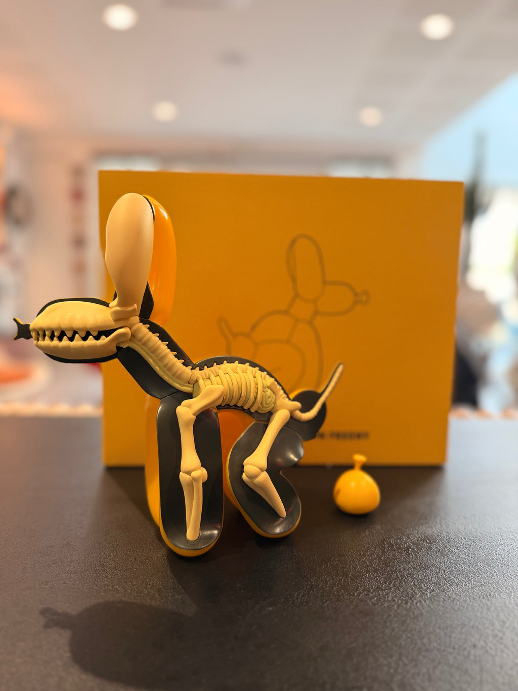 Figurine KAWS "Pooekie" (Yellow Edition) – Par Jason Freeny x Whatshisname | Mighty Jaxx 2019