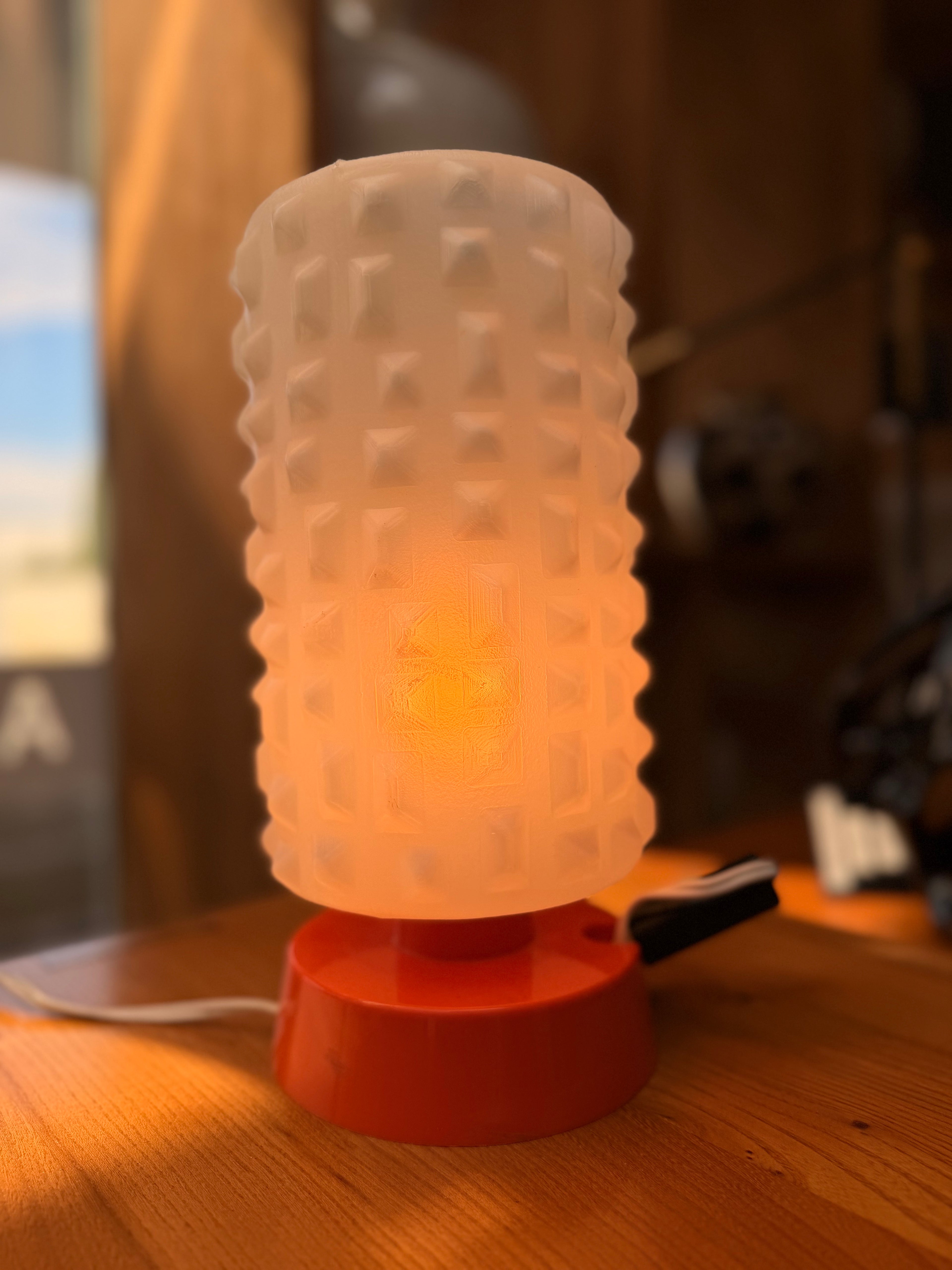 Lampe à Poser Cylindrique "Pointe de Diamant" — Esprit Space Age & Pop Art (Années 70)
