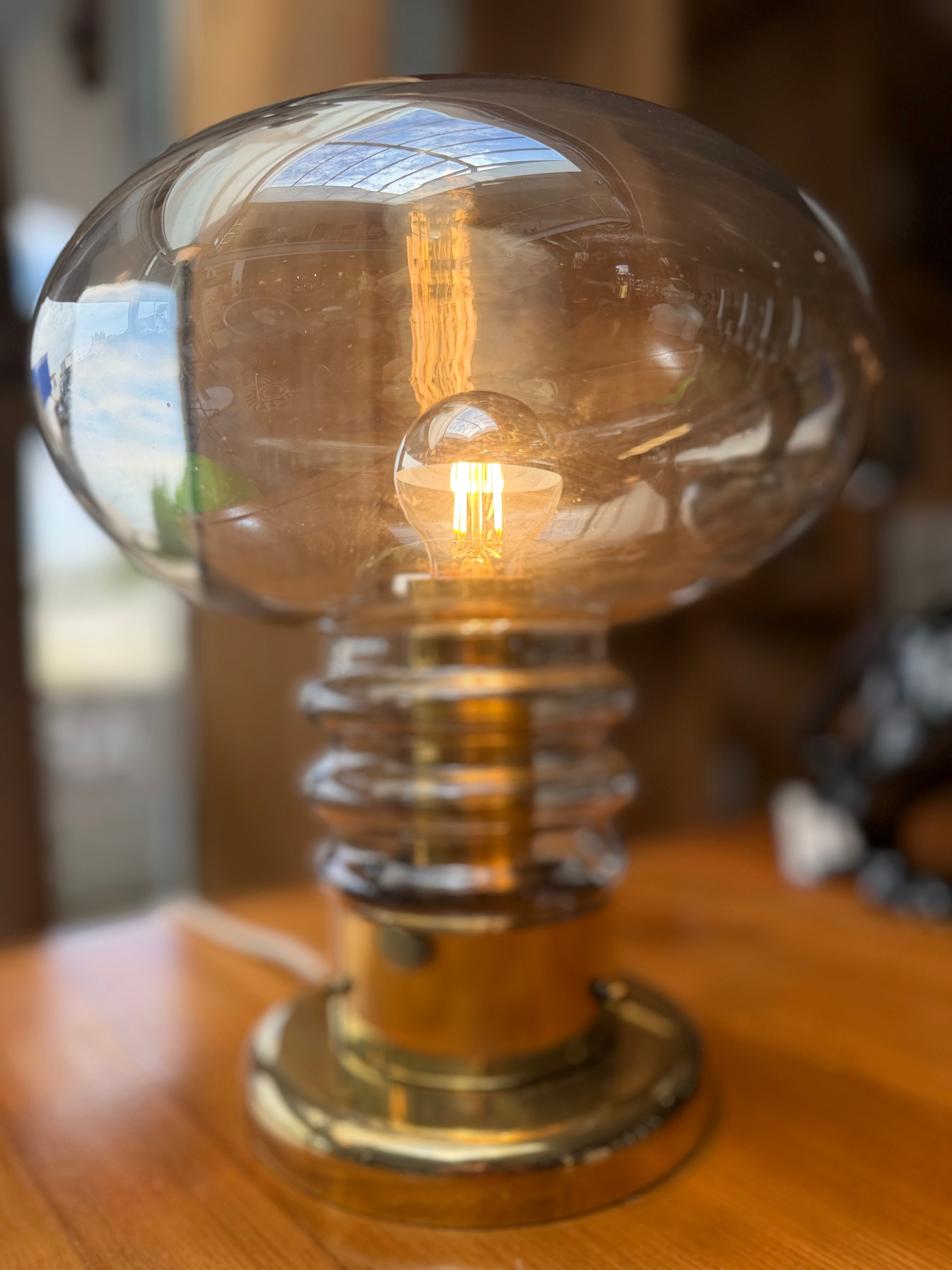 Lampe Champignon « Champignon » en Verre Soufflé et Laiton — Style Peill & Putzler / Peet Gahn (Années 70)
